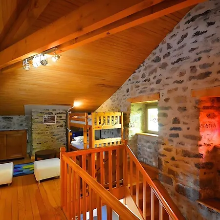 De Charme Oliabou * Laurie