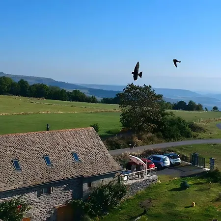 De Charme Oliabou Semesterbostad