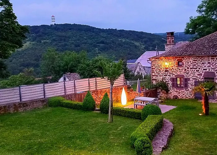 De Charme Oliabou * Laurie